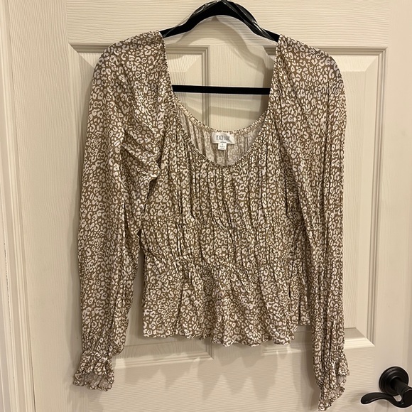 Cheetah Print Blouse - Picture 1 of 3